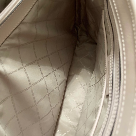 Michael Kors Tote - Picture 5 of 6